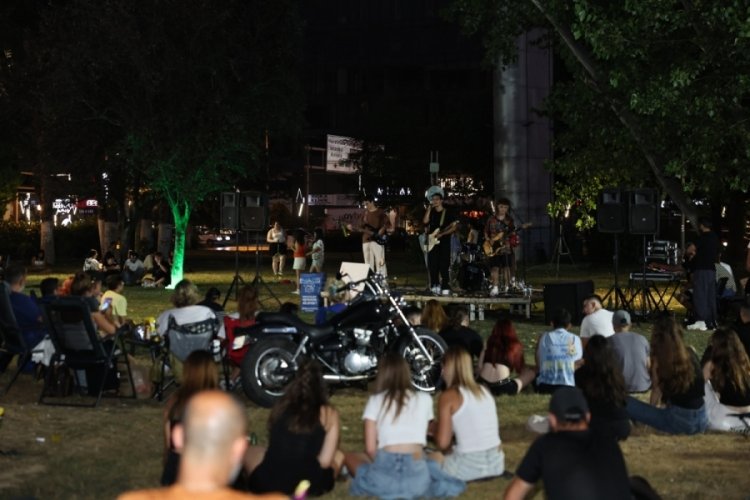 Nilüfer Üç Fidan Parkı'nda anlamlı gece