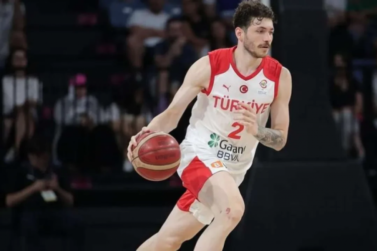 Anadolu Efes yeni transferini duyurdu!