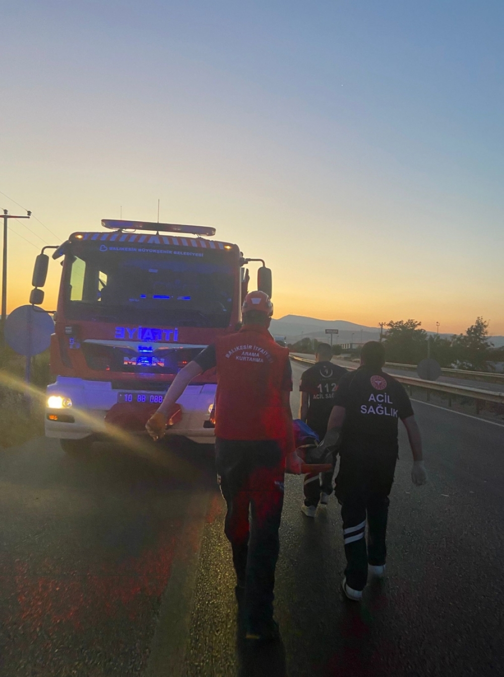 Bursa-Balıkesir yolunda korkutan kaza! Çok sayıda yaralı var...