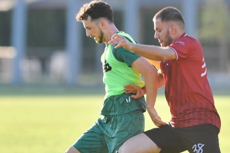 Bursaspor le Üsküp FK'dan antrenman maçı