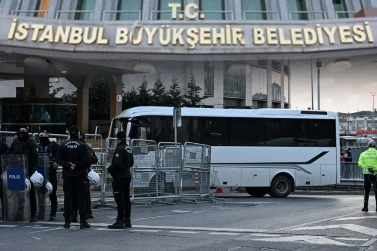 İBB'ye yolsuzluk operasyonu