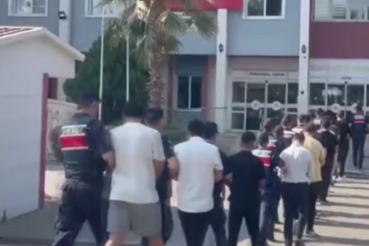 Bursa dahil 11 ilde operasyon! 2 buçuk milyar TL...