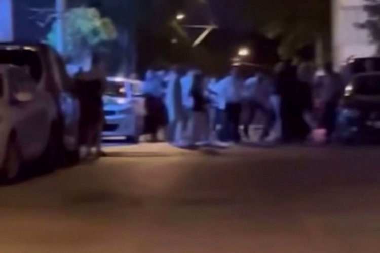 Bursa'da tekme tokat kavga! Gerginlik sokağa taştı...