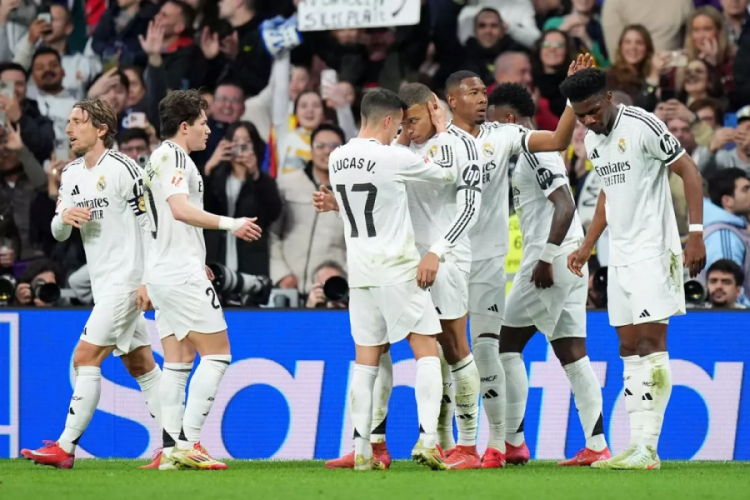 Real Madrid'in yıldızı Süper Lig'e haber yolladı