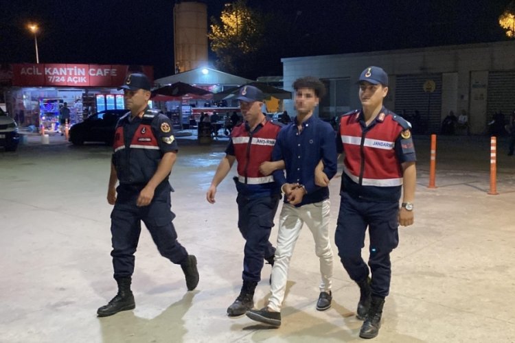 Bursa'da yabancı uyruklu torbacı enselendi! 