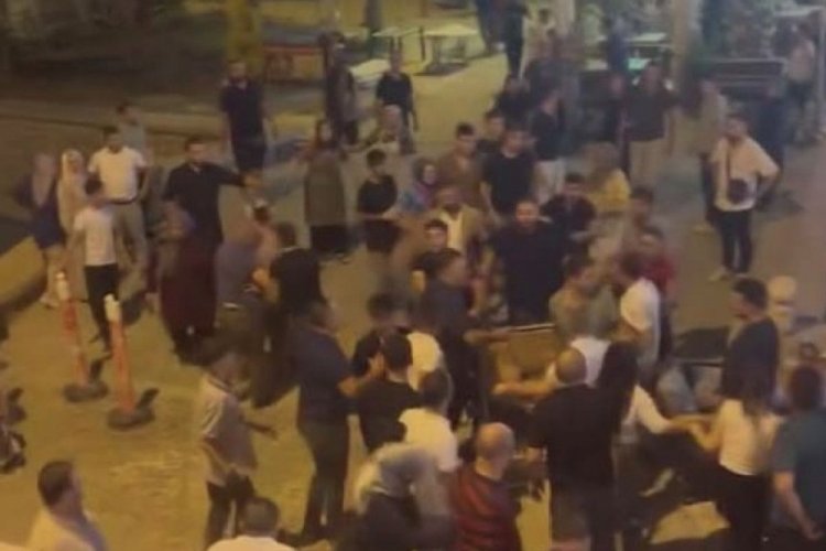 Bir restoranda çıkan 'masa' tartışması kavgaya dönüştü: 4 yaralı, 7 gözaltı
