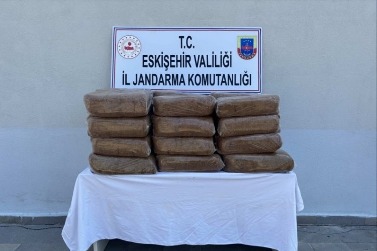 Jandarma'dan kaçak tütün operasyonu! İstikamet Bursaydı...