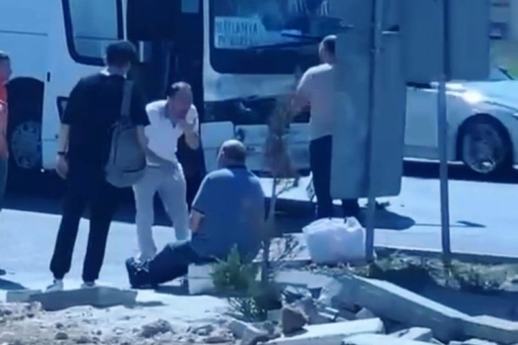 İşçi servisi tankerle çarpıştı: 35 yaralı