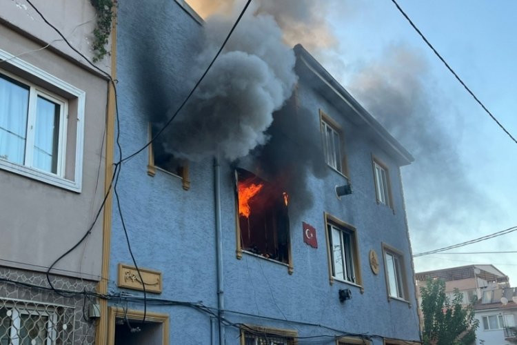 Bursa'da feci yangın!&nbsp;Alev alev yandı...