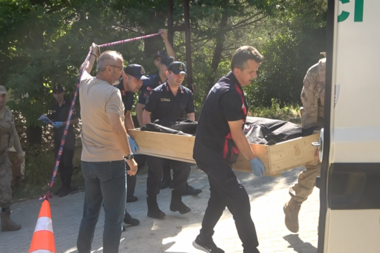 Dehşete düşüren olay! Dünya malı için kardeşini acımadan öldürdü...
