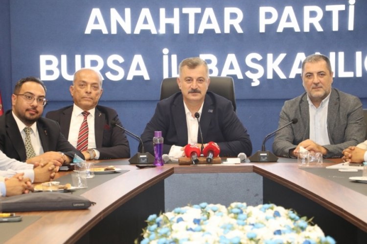 Anahtar Parti'nin kent sorunlarını gündeme aldığı çalıştay Bursa ile başladı 