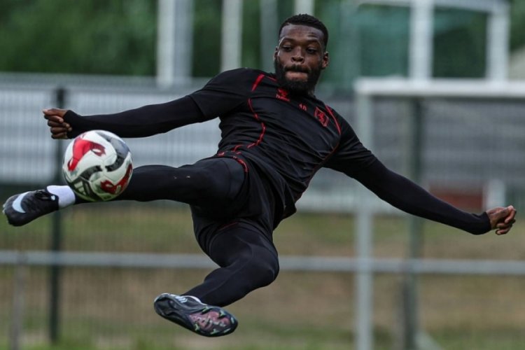 Samsunspor 6 gollü hazırlık maçında berabere kaldı