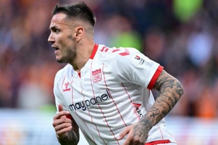 Sivasspor'un golcü oyuncusu Rey Manaj'ın yeni takımı belli oluyor!