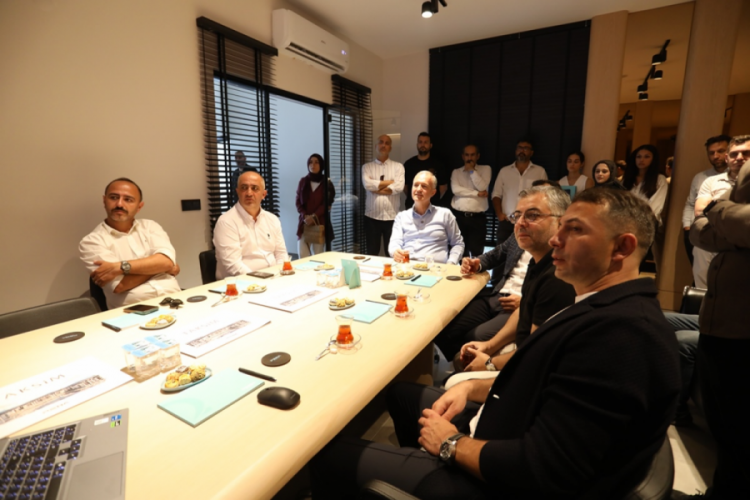 İnegöl'deki dev kentsel dönüşümün örnek dairesi görücüye çıktı