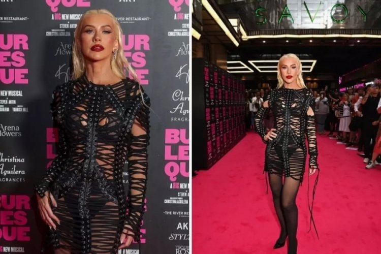 Christina Aguilera iç çamaşırını gösteren elbisesiyle galaya damga vurdu