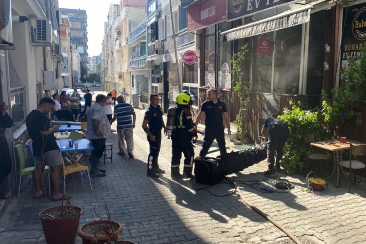 İş yerinin mutfağındaki yangın panikletti