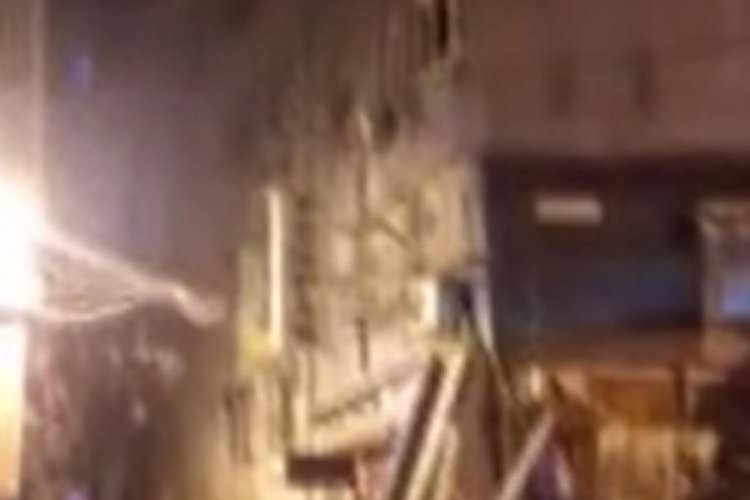 İstanbul Beyoğlu'nda şiddetli doğal gaz patlaması! Bina çöktü