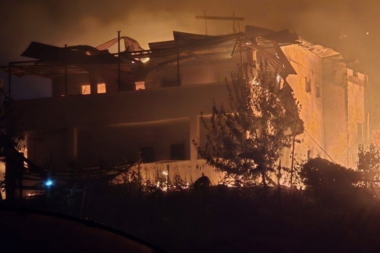 Karabük'teki orman yangınlarında 40 ev alevlere teslim oldu