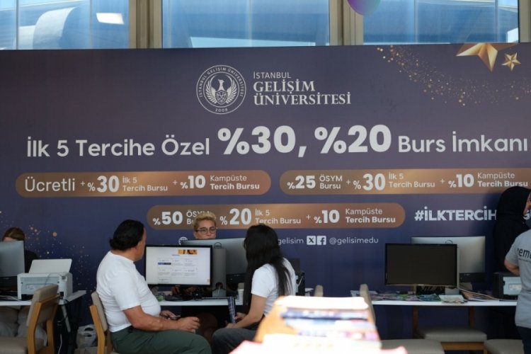 "Tercihlerini ve Geleceğini Birlikte Planlayalım: İGÜ Koçun Olsun"
