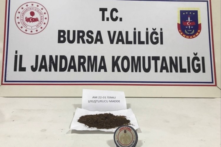 Bursa'da zehir taciri yakayı ele verdi! Kaçış denemesi sonuçsuz kaldı...
