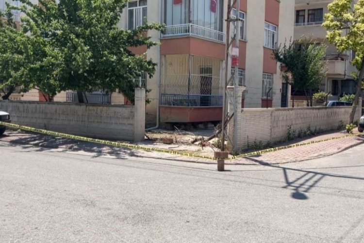 Boşanma aşamasındaki eş dehşet saçtı: 1 yaralı