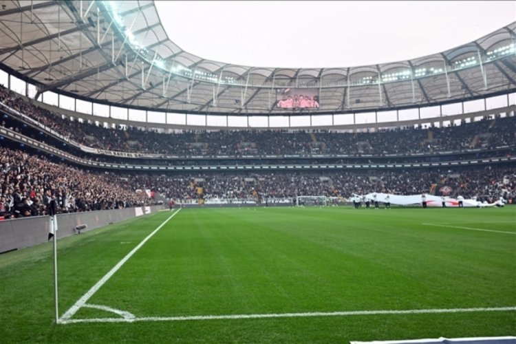Maça saatler kala Beşiktaş Stadı'nda yangın paniği!