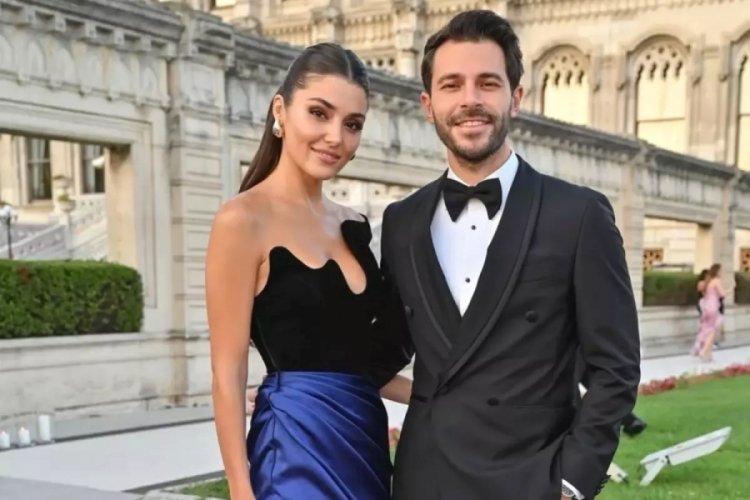 Hande Erçel ve Hakan Sabancı İtalya'da aşk tazeledi