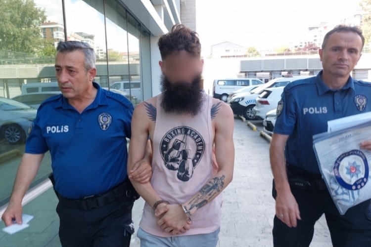 Sevgilisinin akrabasını bıçakladı 