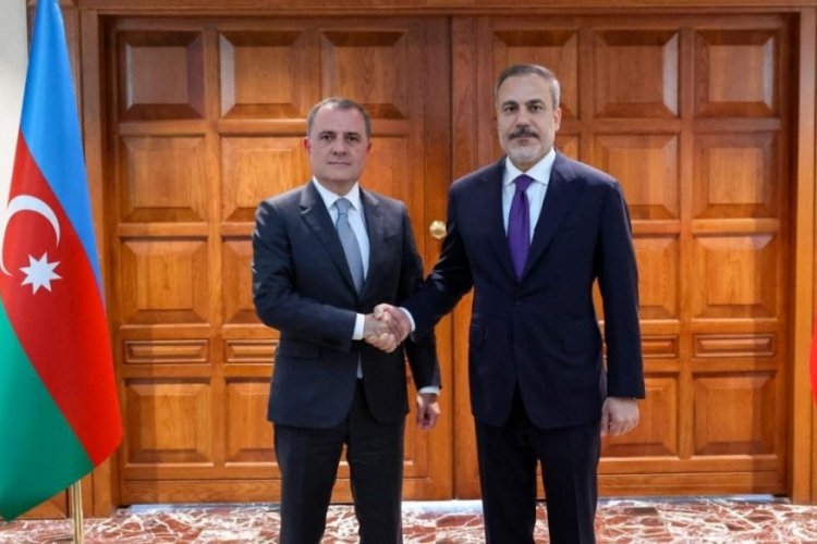 Dışişleri Bakanı Fidan, Azerbaycanlı mevkidaşı ile görüştü