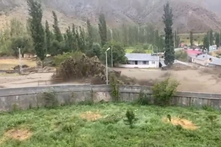 Selin geliş anı kamerada