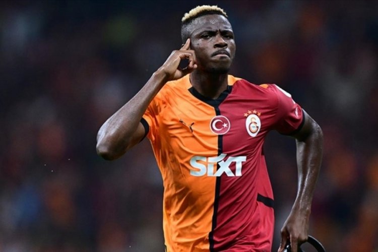 Osimhen'den 4 yıllık imza!