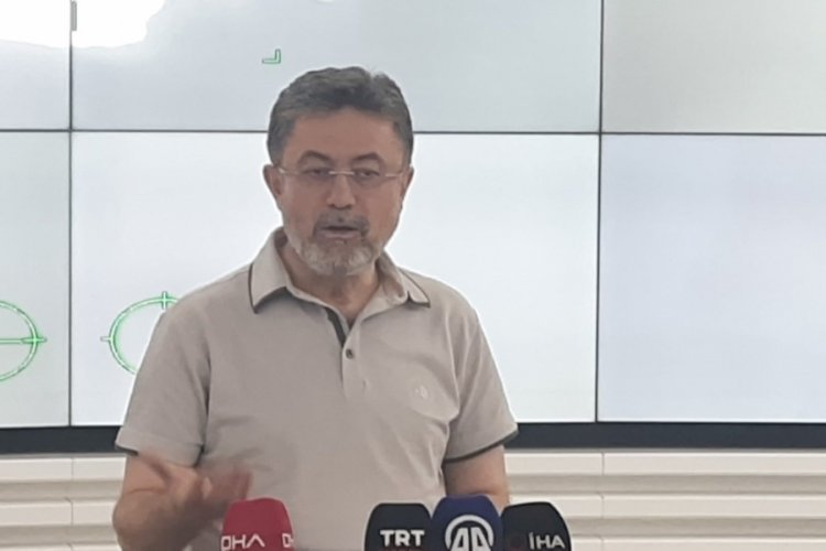 Bakan Yumaklı: "Gün içerisinde toplam 76 yangınla mücadele ettik"
