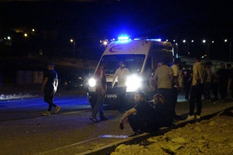 Motosiklet sürücüsünün bacağı koptu