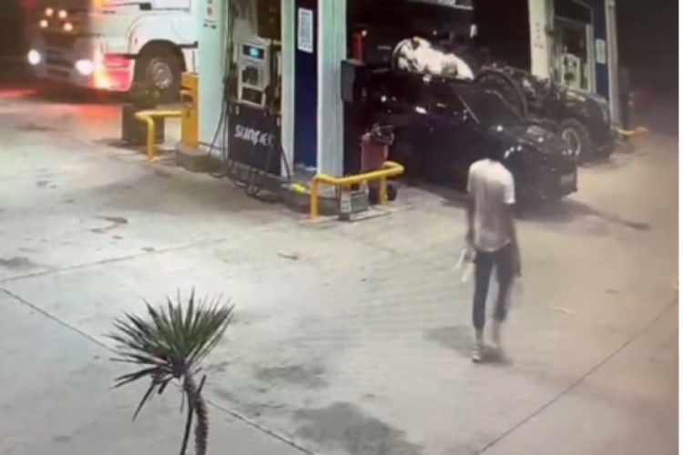 Ormanı yakan hain benzini nasıl bu kadar kolay temin edebildi?