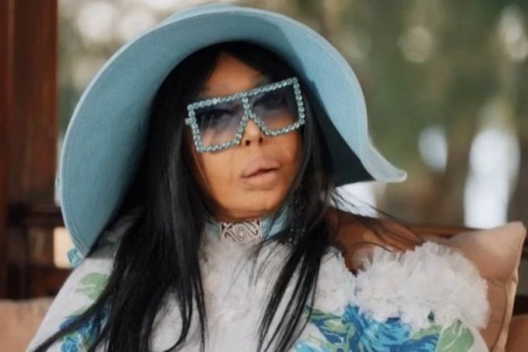 'Diva' Bülent Ersoy çıldırdı: Sosyal medyada ifşa etti