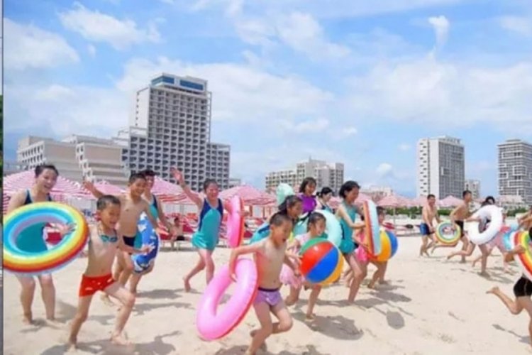 'Hayalet köy' turizme açıldı: Gözcüler her yerde, telefonlar dinleniyor