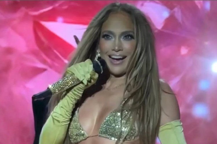 Jennifer Lopez'le fotoğraf çektirmenin bedeli! 1 milyon TL ödediler