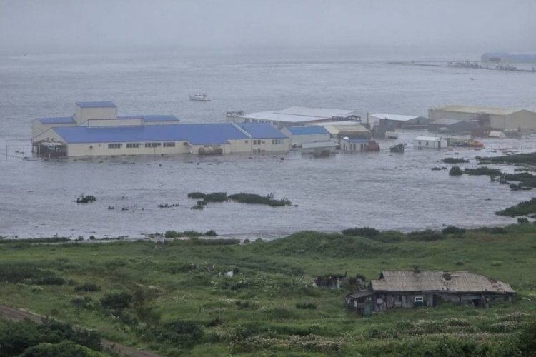 Birçok ülkede tsunami paniği yaşandı!