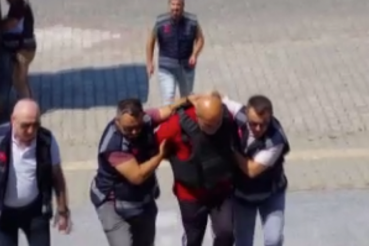 Amcasının oğlunu öldüren emekli polis adliyeye sevk edildi