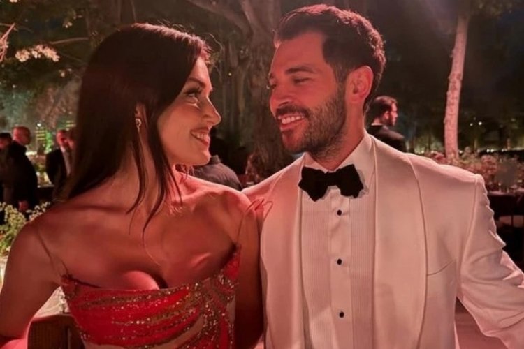  Hakan Sabancı ve Hande Erçel tatilde: 'İtalya'da aşk başkadır' 
