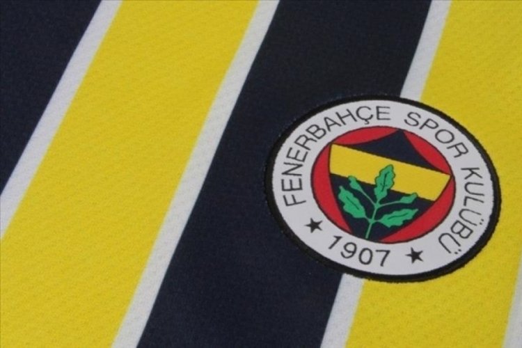 Fenerbahçe'den transferde hareketli gece! Bir KAP açıklaması daha geldi...