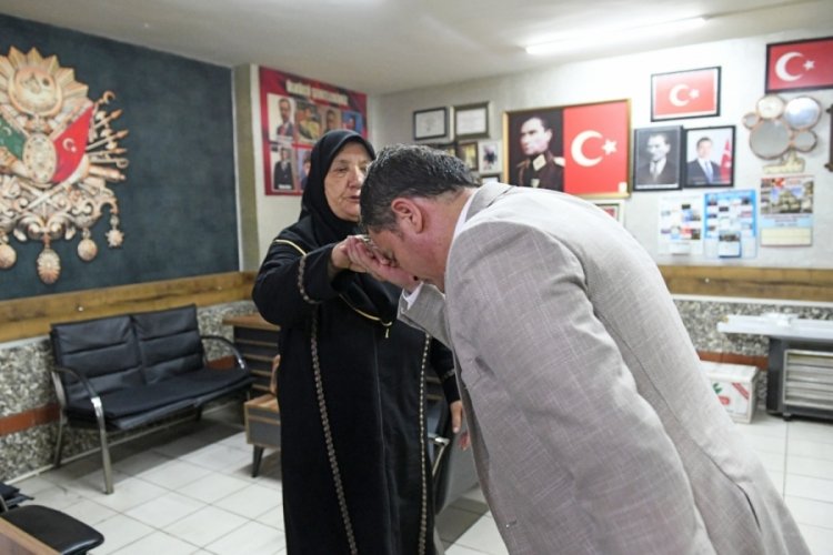 Başkan Erkan Aydın Küçükbalıklı'da vatandaşla buluştu