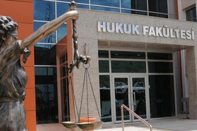 Bakan Tunç: Artık hukuk fakültelerine ilk 100 bin kabul edilecek