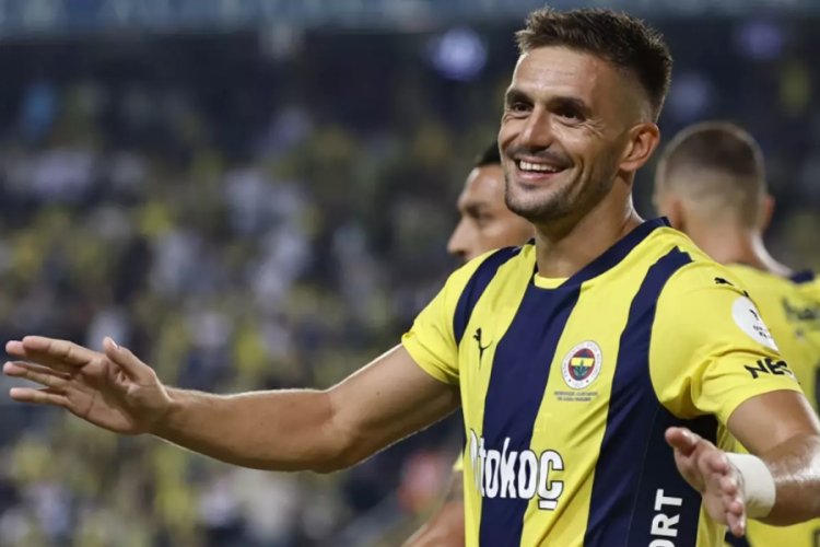 Fenerbahçe'den ayrılan Dusan Tadic paranın içinde yüzecek