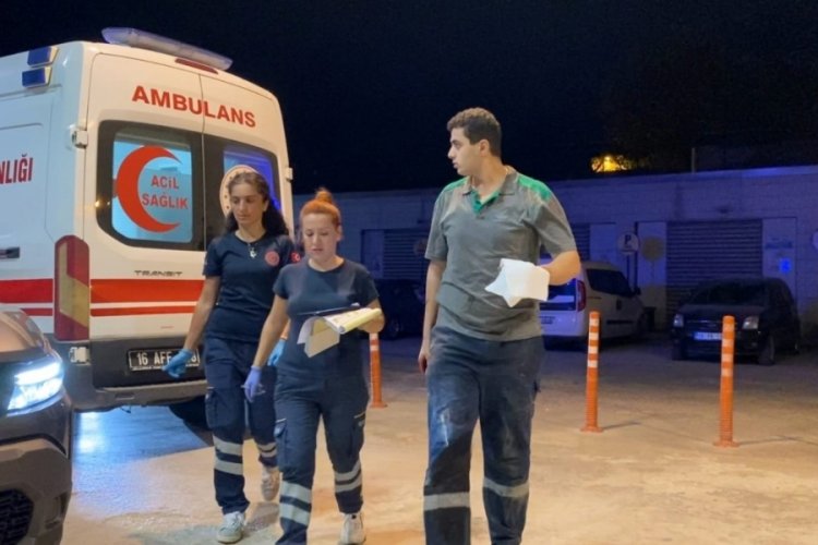 Bursa'da elini makineye kaptıran işçi yaralandı! 