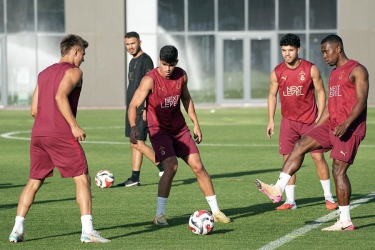 Galatasaray'da yeni sezon hazırlıkları devam ediyor