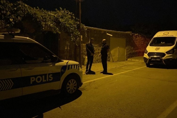 Eğitim roketi çatıya düştü!