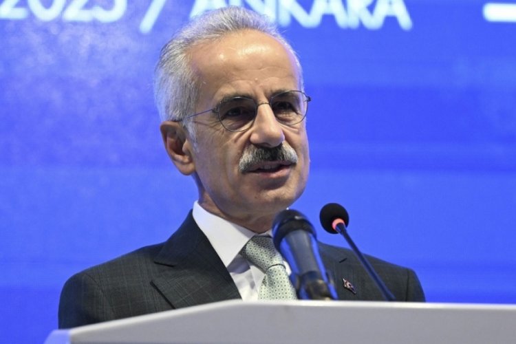 Bakan Uraloğlu: Türkiye'de denize yapılan 3'üncü havalimanını tasarladık