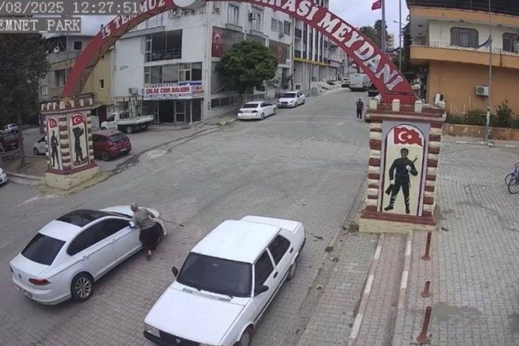 Görme engelli vatandaşa otomobil çarptı
