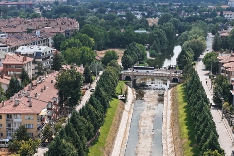 Porsuk Çayı'nın su seviyesi azaldı